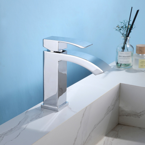 Смеситель для раковины ABBER Wasserfall AF8610 хром